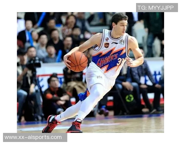 弗雷戴特左大腿拉伤，至少需要两周时间康复——运动员的受伤之路与康复之谜