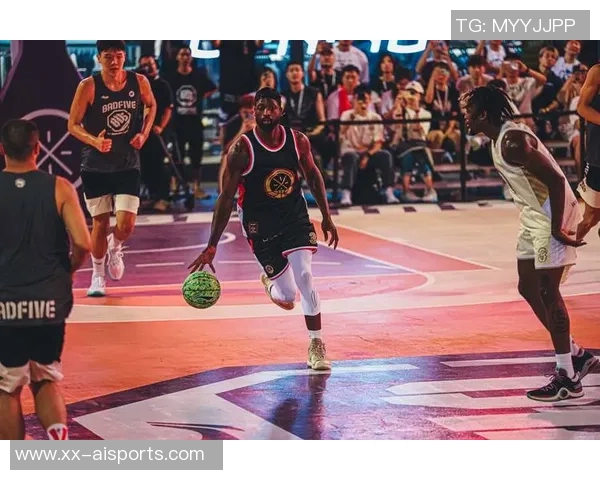 朝自家球员喊话却吃T?五棵松嘘声淹没主裁的背后故事 朝自家球员喊话却吃T?五棵松嘘声淹没主裁的背后故事