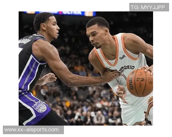 福克斯爆发助马刺大胜国王,萨博尼斯双双发威,文班缺阵成比赛转折点 福克斯爆发助马刺大胜国王,萨博尼斯双双发威,文班缺阵成比赛转折点