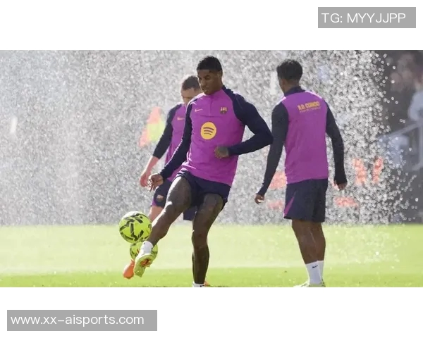 每体：拉什福德将首发出战瓦伦，顶替经历长途旅行的拉菲尼亚