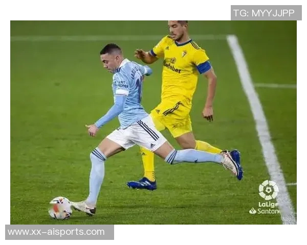 阿斯：埃永的转会分成很复杂，加的斯确实保留着一半所有权